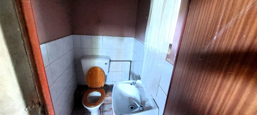 13 Bedroom Property for Sale in Bloemspruit Free State